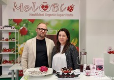 Marco e Francesca di Campanio Agricola di Ferla (SR), azienda specializzata in melagrane e pitaya biologiche.