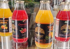 La linea di succhi dell'Azienda Agricola Micò di Brancaleone (RC).