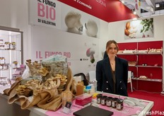 Martina Borghi in rappresentanza dell'azienda Funghi Valentina.