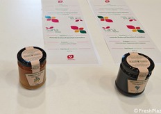 La marmellata di cedro e la confettura di uva fragola dell'azienda Scalzo.
