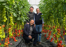 Pino Fioretti, country manager Panora, Giorgio Puglisi, sales promoter Panora e Rosario Privitera.