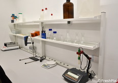 Il centro sperimentale è fornito di laboratori ad altissima tecnologia.