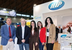 Parte del team aziendale allo stand della ILIP, specialista nell'imballaggio in plastica e plastica riciclata termoformata per frutta e verdura.