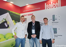 Stefano Brigadue, Tito Spaldi e Simone Pasqualino in rappresentanza della Isolcell.