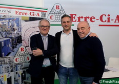 Erre-Ci-A propone film estensibili e soluzioni packaging per frutta e verdura. In foto, da sinistra a destra: Cristiano Donà, Luigi Di Genova, Giuseppe Privitera.