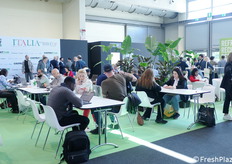 L'ampio spazio allestito dall'agenzia per la promozione all’estero e l’internazionalizzazione delle imprese italiane (ITA), in cui è stato possibile organizzare incontri bilaterali.