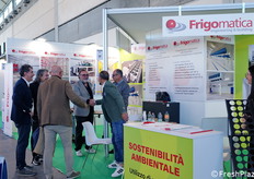Incontri e strette di mano allo stand Frigomatica.