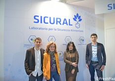 Lo staff di Sicural: Thomas Pettinari, Silvia Zuccherelli, Giusy Riciputi e Filippo Fagioli. In fiera era presente anche Silver Giorgini