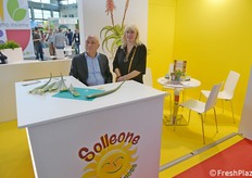 Allo stand Solleone: Romano Marini e Fabrizia Ferri