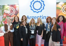 Connubio fra le donne argentine e italiane dell'ortofrutta