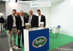 Ciro, Andrea, Salvatore e Francesco Iodice dell'azienda campana Iodice. "La decisione di essere a Macfrut per la prima volta è stata fortemente voluta dalle nuove generazioni, per dare un segnale di rinnovamento e cogliere nuove opportunità di mercato".