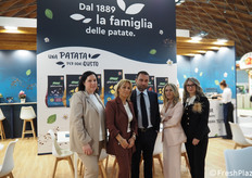 Per l'azienda Ruggiero: Elisa Guidi (responsabile commerciale), Luisa e Angelo Ruggiero (proprietà), Valentina Deserti (responsabile marketing) e Maria Teresa Ambrifi (responsabile assicurazione qualità).