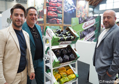 Alessandro, Gabriele e Giuseppe Sulsenti, dell'omonima azienda agricola di Vittoria (RG), specializzata in melanzane e peperoni.