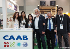 Gruppo del CAAB - Centro Agro Alimentare di Bologna, il mercato all'ingrosso del capoluogo emiliano-romagnolo.