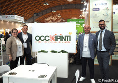 Carmela Incardona, Carmelo ed Emanuele Occhipinti dell'azienda siciliana Occhipinti di Comiso (RG), insieme a Davide La Rosa (coordinatore nazionale UIPA - area fiere e internazionalizzazione).