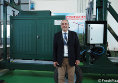 Con il marchio AID (Agriculture Industrial Development S.p.A.), la Oranfresh produce sin dal 1969 ventilatori antigelo per la protezione di agrumeti e frutteti. In foto: Cristiano Motta.