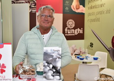 Valerio Manzatto di Funghi Valbrenta.