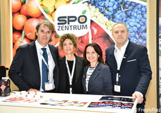 In rappresentanza di SPO Zentrum, da sinistra: Giacomo Rizzo (Ceo), Amanda Torchio, Elisabetta Galtarossa e Roberto Malizia.