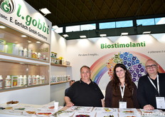 Nello stand L. Gobbi, da sinistra: Francesco Buonaruota, Alice Petrini e Daniele Oliveri.