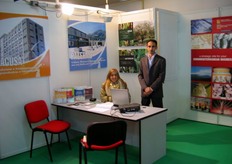 Stand del Parco Scientifico e Tecnologico della Sicilia. Nella foto: Corrada Guarino e Andrea Bertuccio
