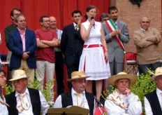 Intervento della presidentessa della Proloco di Lari, Antonella Boschi.