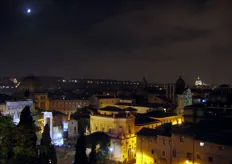 Una magnifica Roma notturna ha salutato gli ospiti al termine della serata.