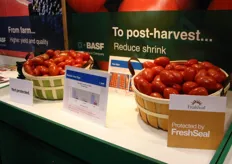 Esposizione di pomodori trattati col metodo di conservazione FreshSeal.