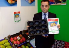 Gian Giacomo Gamberini, export area manager di Nespak imballaggi, ha presentato a Berlino il nuovo alveolo per mango e dragon fruit Nestipack.
