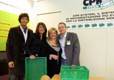 Da sinistra a destra, in rappresentanza di CPR SYSTEM: Simone Rimondi, Yliana Gonzalez, Roberta Ravaglia e Nicola Rizzi.