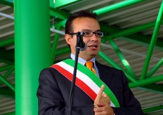 Da parte sua, Massimiliano Vogli, sindaco di Malalbergo, ha ricordato che i ricavi della festa per il decennale della CPR System saranno utilizzati a fini sociali.