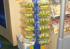 Un simpatico espositore per le baby banane Mini's della Chiquita.