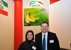 Serena Pinelli e Stefano Barghini, in rappresentanza di Adriafruit, compagnia italiana specializzata nel commercio di banane, prevalentemente su mercati dell'est europeo o africani.