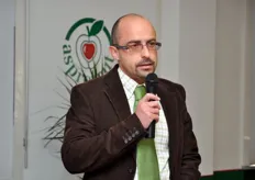 Il giornalista Oscar Fiore del Corriere di Saluzzo ha moderato l'incontro.