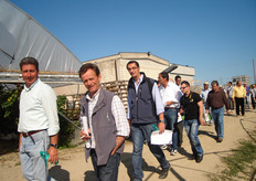 Numerosi i partecipanti alla visita guidata. Presenti soprattutto frutticoltori e tecnici delle diverse Organizzazioni di Produttori lucane.