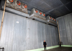 Le dimensioni di questa cella sono enormi! In origine, lo stabilimento era stato infatti progettato per le necessita' di un'azienda specializzata in prodotti ittici.