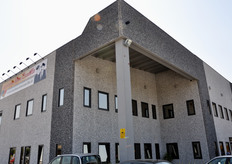 Nell'ambito dell'International Melon Days 2009 sono state organizzate due visite ad aziende specializzate nella produzione e commercializzazione del melone. Una di queste e' Agricola Don Camillo, che ha aperto le porte del suo stabilimento di Brescello (RE).