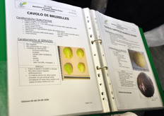 Una guida sulle specifiche tecniche di ogni singola materia prima. Essa consente al personale incaricato al ricevimento della merce in ingresso una pronta verifica dei criteri qualitativi richiesti.