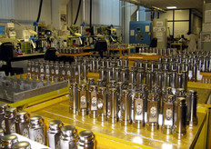 Le celle vengono montate in modo da essere completamente isolate da ogni fattore esterno che ne possa compromettere il funzionamento.