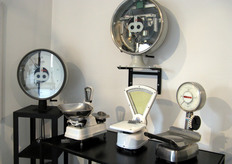 Vecchi esemplari a marchio Bilanciai.