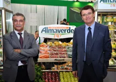 In rappresentanza del brand Almaverde Bio (Gruppo Apofruit), Paolo Pari (Direttore marketing) e Renzo Piraccini (Presidente).