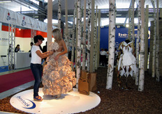 Raffaella Zavalloni al lavoro.