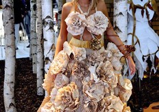 La modella Anna ha rappresentato per 3 giorni la Donna Carta.