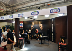 La rossa e sensuale mela Kanzi ha fatto il suo debutto a Macfrut, presentata dal Consorzio VOG che ha aderito al club.