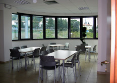 La sala mensa per i dipendenti.