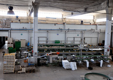 Una vista dall'alto di una delle sale di lavorazione dell'azienda Piombo.