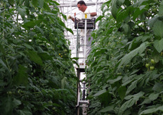 Completa estensione del carrello elevatore.