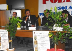 Il Consigliere Giannotta, oltre a portare i saluti del Sindaco di Massafra, ha espresso vivo apprezzamento per l'iniziativa, organizzata dalla Polibeck e dal COVIL, e ha dato massima disponibilita', anche a nome di tutta l'amministrazione comunale, a promuovere in futuro manifestazioni analoghe.