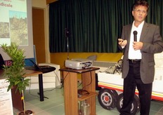 "Il Prof. Antonio Ippolito dell’Universita' degli Studi di Bari ha presentato la relazione dal titolo "Innovazioni nella difesa degli agrumi"."