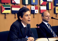 Pascal Liu, membro della divisione Commercio e Mercati della FAO e coordinatore del progetto MSF (multi-stakeholder Forum) ha espresso la fiducia in una visione condivisa da parte di tutti gli attori del settore internazionale delle banane. Il valore di fondo deve essere quello di fare mercato senza sacrificare la sopravvivenza di nessuno, ne' quella dei lavoratori, ne' quella ambientale, e senza trascurare le richieste da parte della societa' civile.