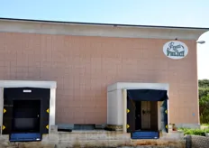 L'azienda ha recentemente completato la costruzione di un magazzino di stoccaggio per il kiwi che e' al momento il piu' grande di tutta la regione Lazio, con 12.000 tonnellate di capacita' complessiva.